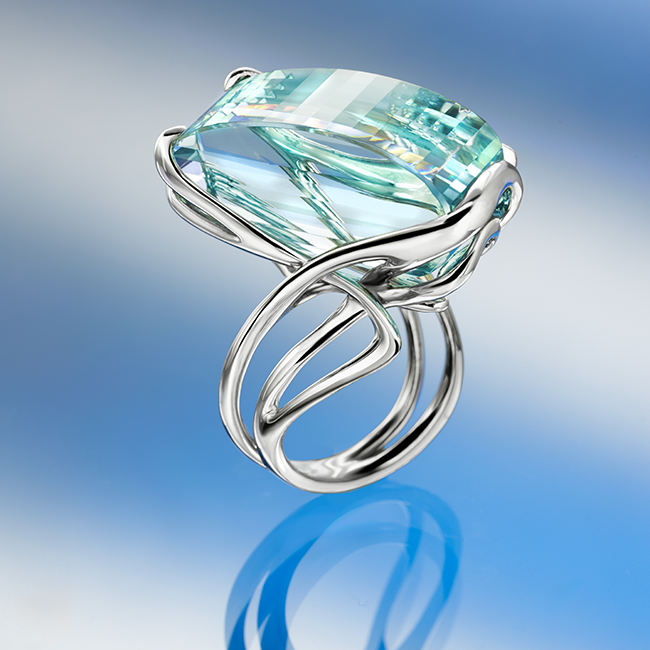 Pool cocktail ring