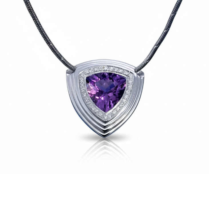 Bodyguard pendant