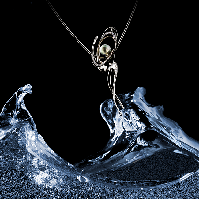 Balett Water medál - 14k, fehér arany,gyémántok, tahiti gyöngy
