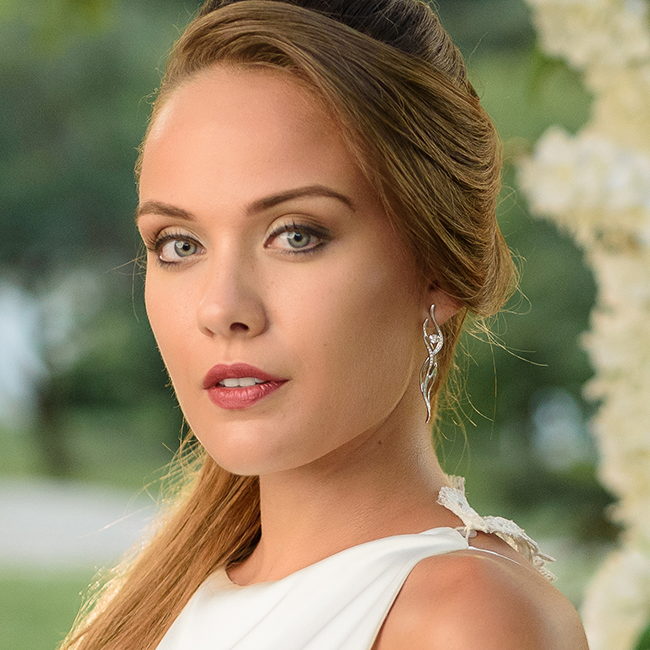 Ballet Diamond fülbevaló - 18k, fehér arany, gyémántok