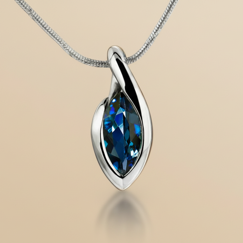 Petros T pendant