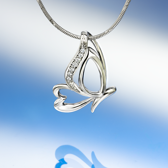 Pille Butterfly pendant