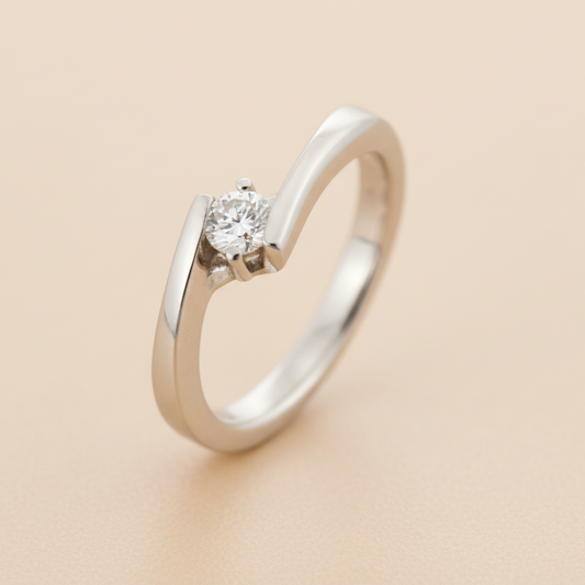 Twisted Lily gyűrű - 14k, fehér arany, gyémántok