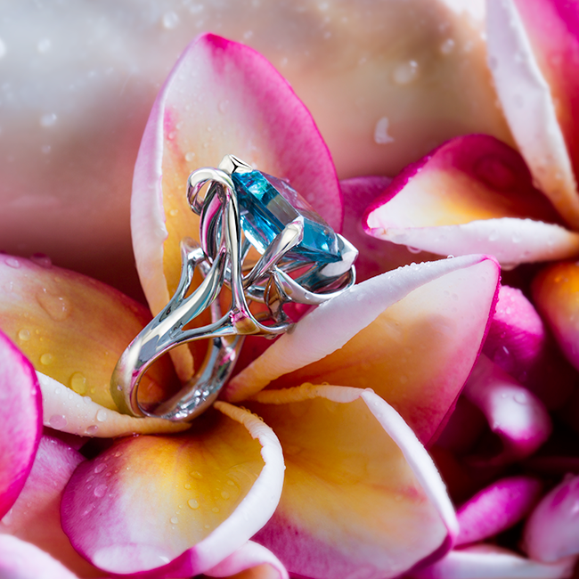 Zephyra cocktail ring