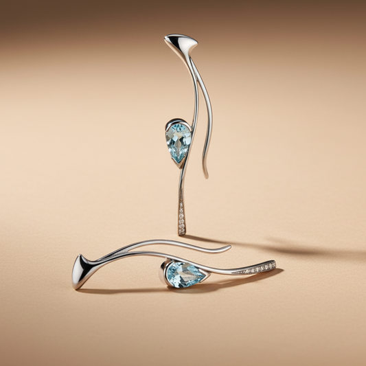 Gorgo W fülbevaló - 14k, fehér arany, gyémántok, akvamarinok