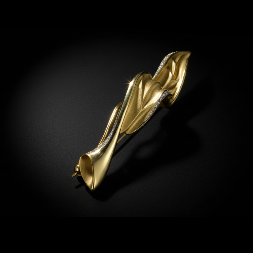 Midnight brooch