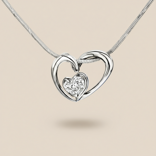 Q Heart pendant