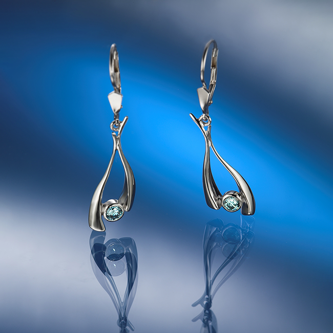 Swan earrings